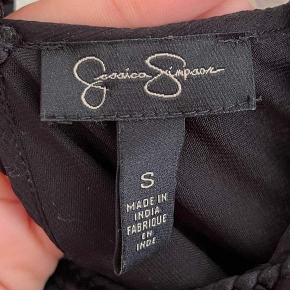 Women's Jessica Simpson Black Maxi Dress Ruffled Front Size Small - Picture 6 of 6